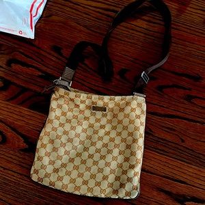 Gucci Messenger Bag